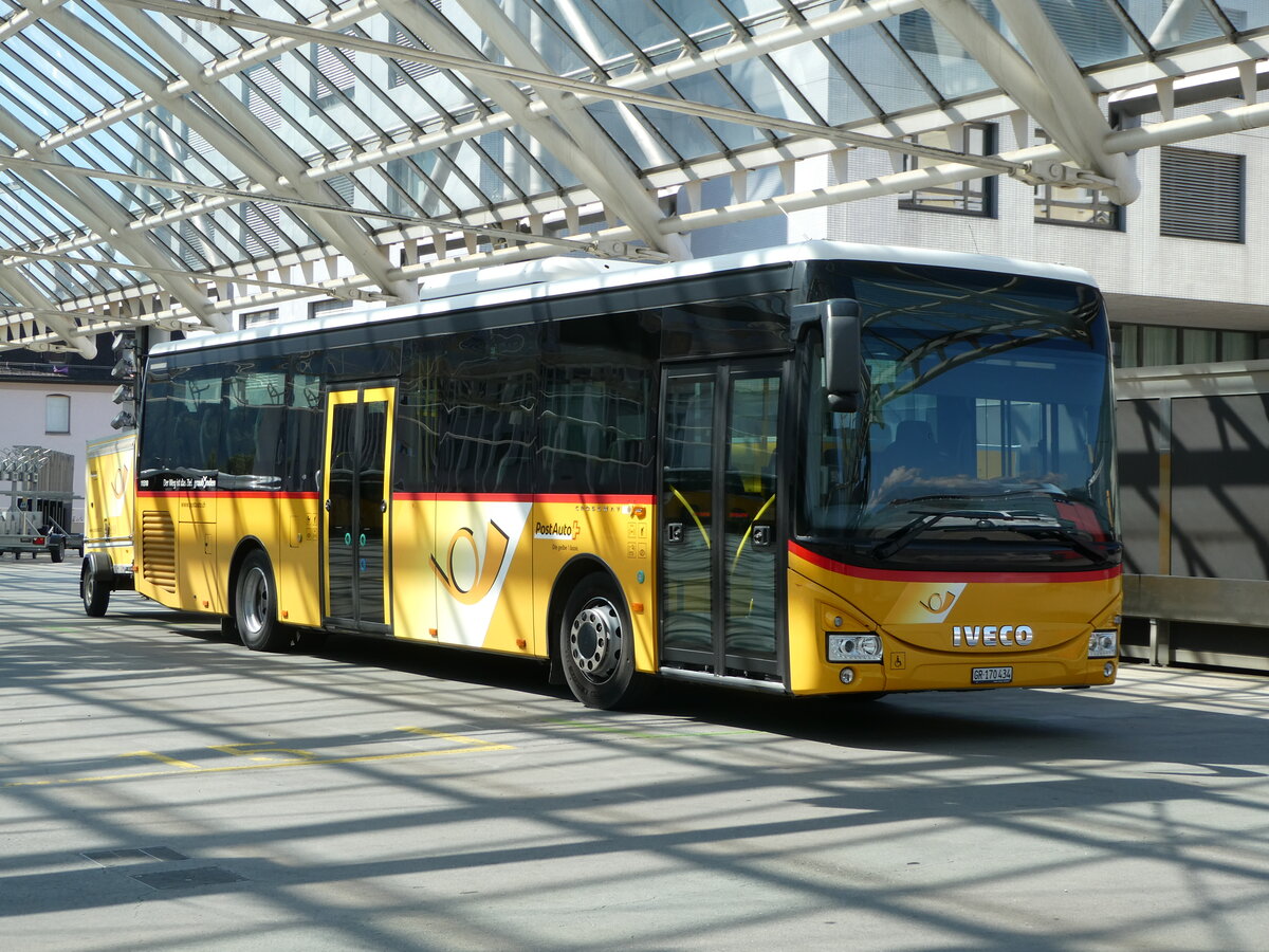 (254'917) - PostAuto Graub�nden - GR 170'434/PID 10'310 - Iveco (ex Lagerfahrzeug Iveco) am 8. September 2023 in Chur, Postautostation