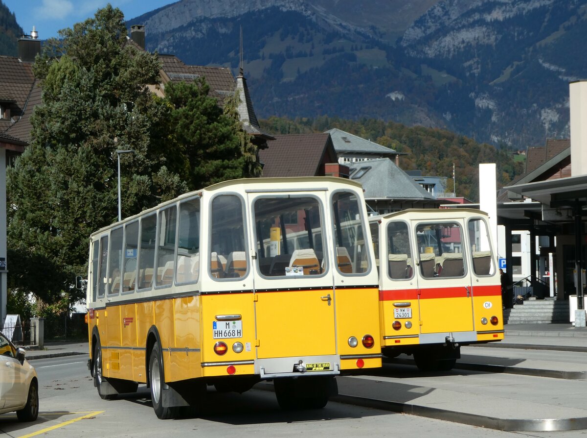 (256'475) - Aus Deutschland: Hahn, M�nchen - M-HH 668H - FBW/FHS (ex Michels, Schmallenberg; ex FRAM Drachten/NL Nr. 5; ex P 24'184) am 28. Oktober 2023 beim Bahnhof Sarnen