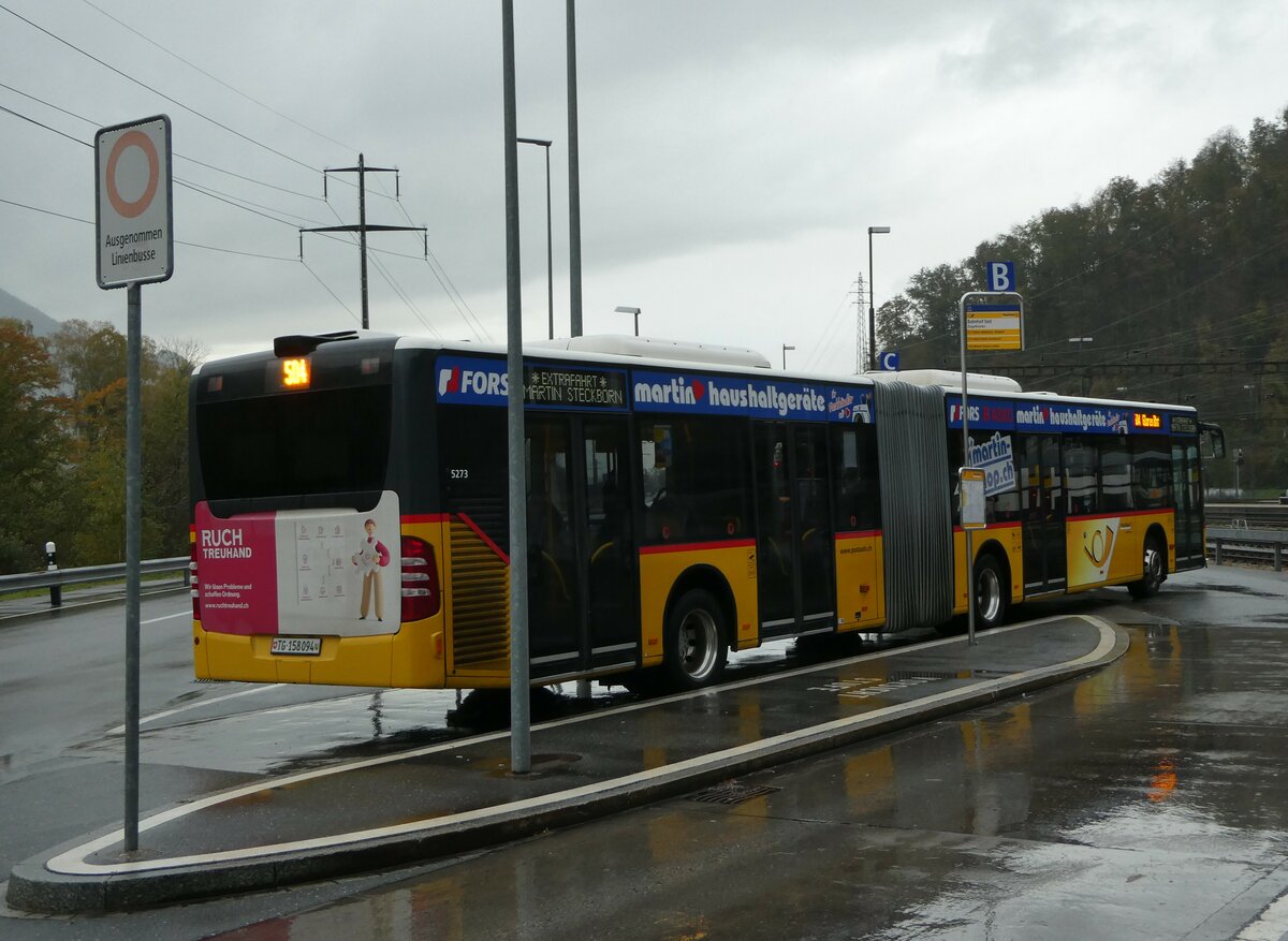 (256'622) - PostAuto Ostschweiz - TG 158'094/PID 5273 - Mercedes (ex PostAuto Bern Nr. 5273; ex PostAuto Bern Nr. 637) am 31. Oktober 2023 beim Bahnhof Ziegelbr�cke