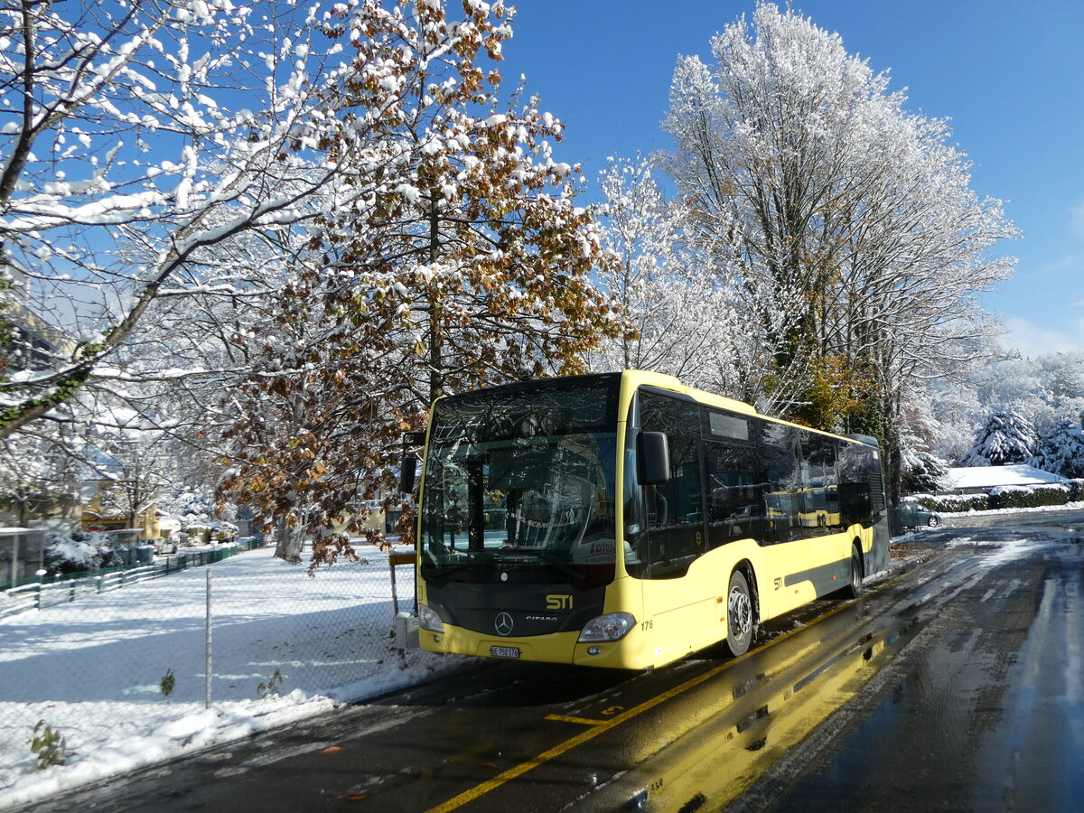 (257'384) - STI Thun - Nr. 176/BE 752'176 - Mercedes am 3. Dezember 2023 bei der Schiffl�ndte Thun