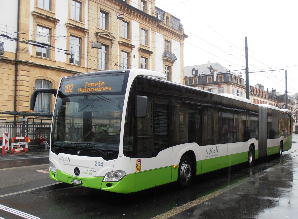 (257'583) - transN, La Chaux-de-Fonds - Nr. 264/NE 223'264 - Mercedes am 11. Dezember 2023 in Neuch�tel, Place Pury