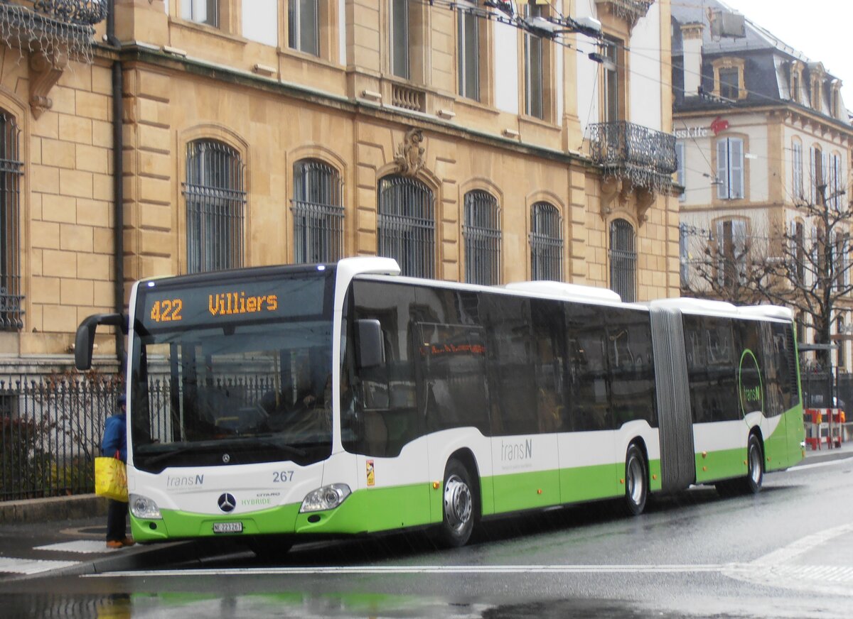 (257'589) - transN, La Chaux-de-Fonds - Nr. 267/NE 223'267 - Mercedes am 11. Dezember 2023 in Neuch�tel, Place Pury