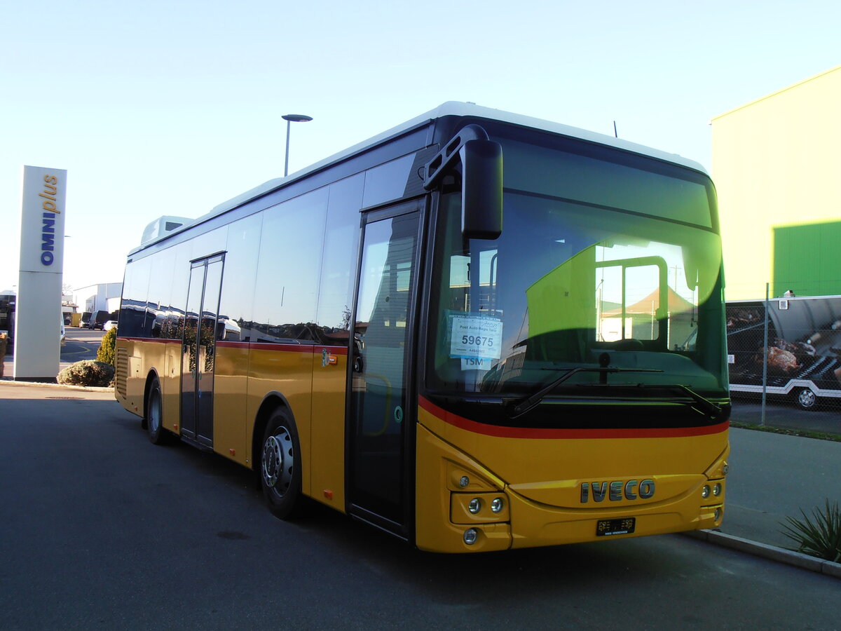 (257'899) - PostAuto Graub�nden - PID 12'013 - Iveco am 24. Dezember 2023 in Kerzers, Interbus
