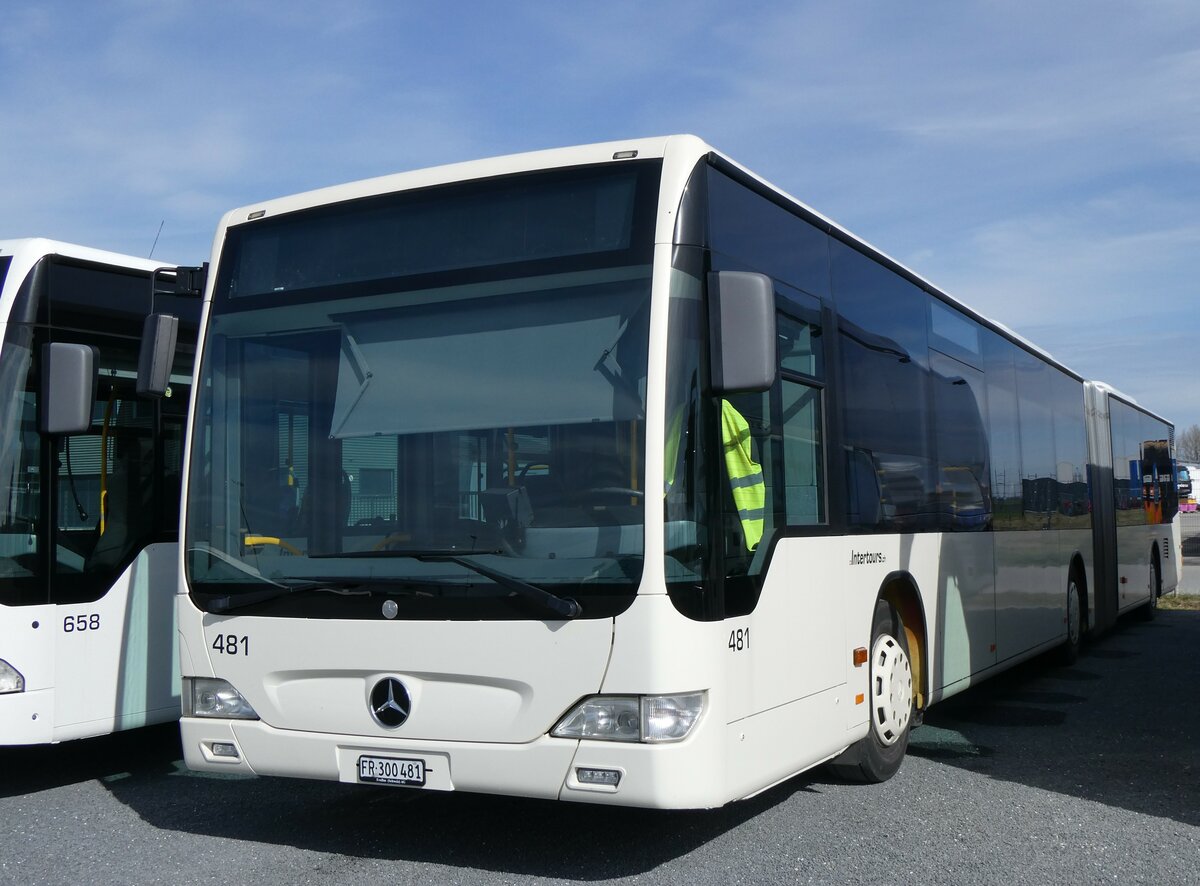 (259'879) - Intertours, Domdidier - Nr. 481/FR 300'481 - Mercedes (ex Nr. 211; ex STI Thun Nr. 135) am 2. M�rz 2024 in Domdidier, Garage
