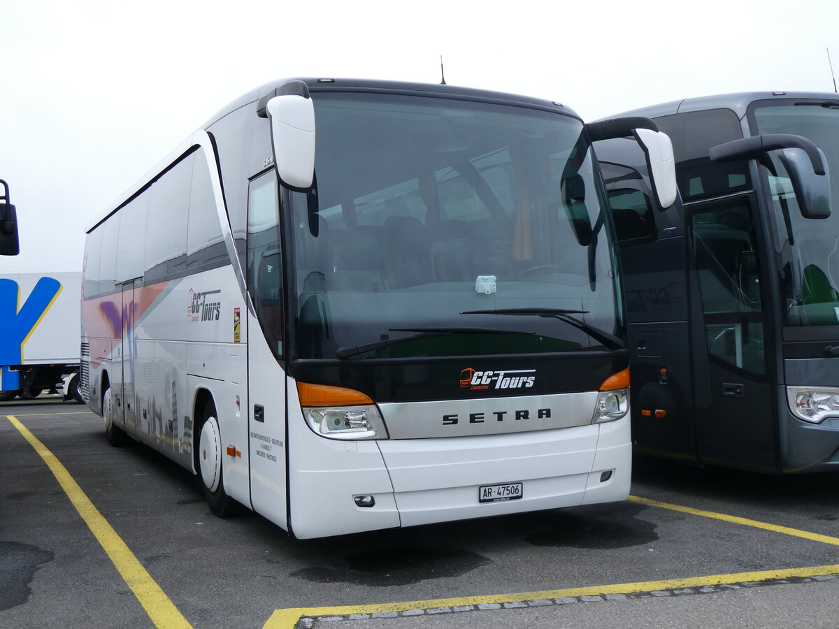 (260'432) - CC-Tours, Effretikon - AR 47'506 - Setra am 17. M�rz 2024 in Kerzers, Interbus