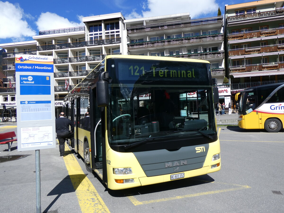 (260'543) - STI Thun  Nr. 152/BE 801'152 - MAN am 19. M�rz 2024 beim Bahnhof Grindelwald
