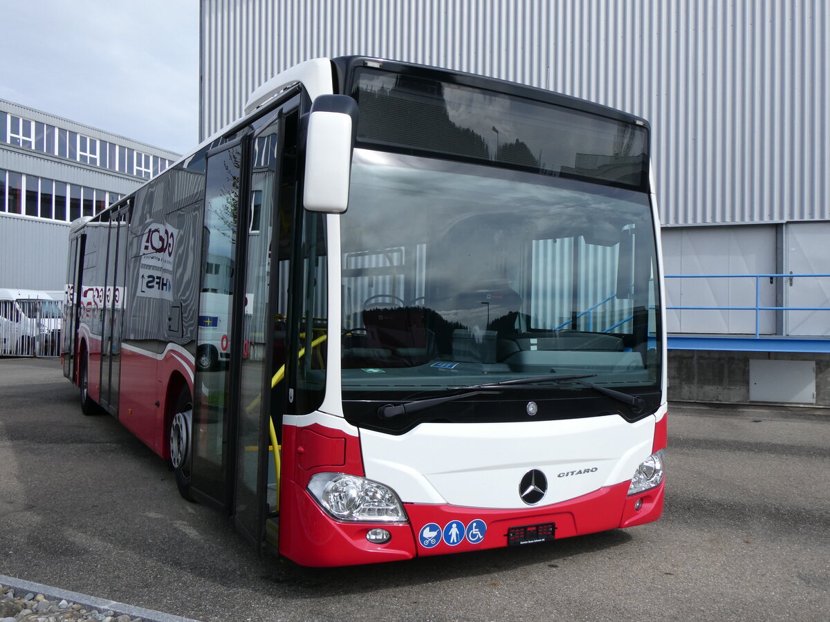 (260'803) - Aus Oesterreich: Wiener Linien - Nr. 8120 - Mercedes am 29. M�rz 2024 in Winterthur, Daimler Buses