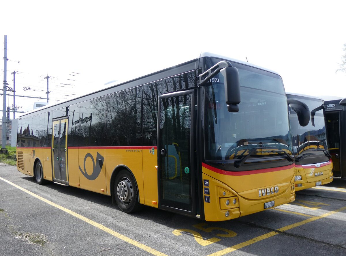 (260'808) - CarPostal Ouest - VD 549'156/PID 11'972 - Iveco am 29. M�rz 2024 in Yverdon, Garage