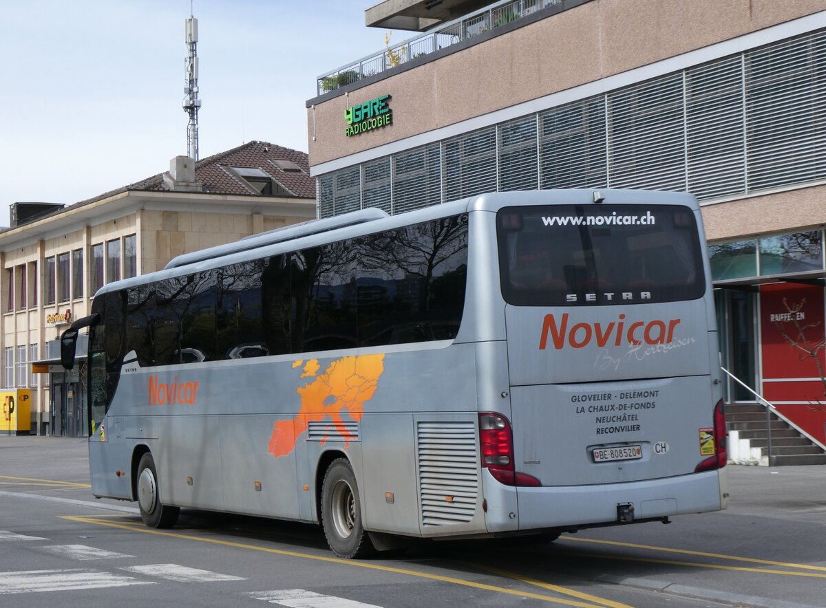 (260'850) - Novicar, Reconvilier - BE 808'520 - Setra am 29. M�rz 2024 beim Bahnhof Yverdon