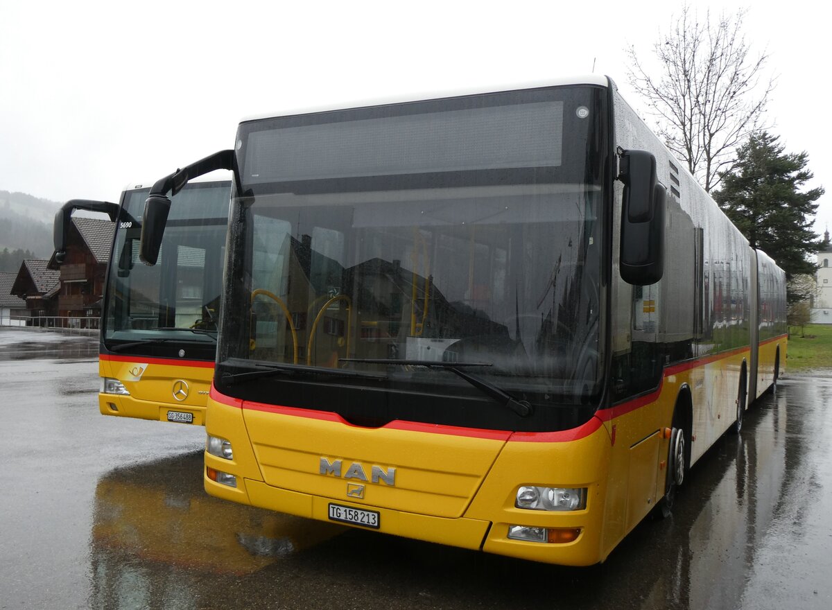(260'903) - PostAuto Ostschweiz - TG 158'213/PID 4818 - MAN (ex P0stAuto Graub�nden; ex PostAuto Ostschweiz SZ 68'458 + SZ 44'040; ex Kistler, Reichenburg) am 1. April 2024 in Nesslau, Garage