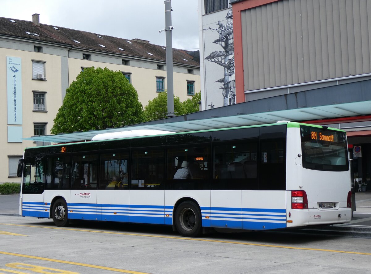 (261'119) - StadtBUS, Frauenfeld - Nr. 912/SG 482'208 - MAN (ex RTB Altst�tten Nr. 912; ex PostBus/A BD 15'356) am 9. April 2024 beim Bahnhof Frauenfeld