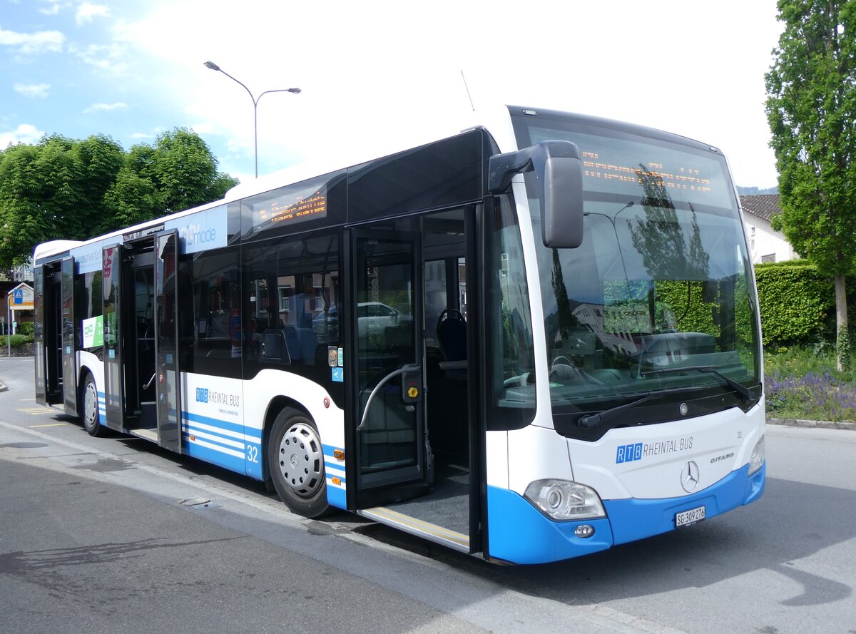 (261'861) - RTB Altst�tten - Nr. 32/SG 309'276 - Mercedes am 2. Mai 2024 beim Bahnhof Altst�tten