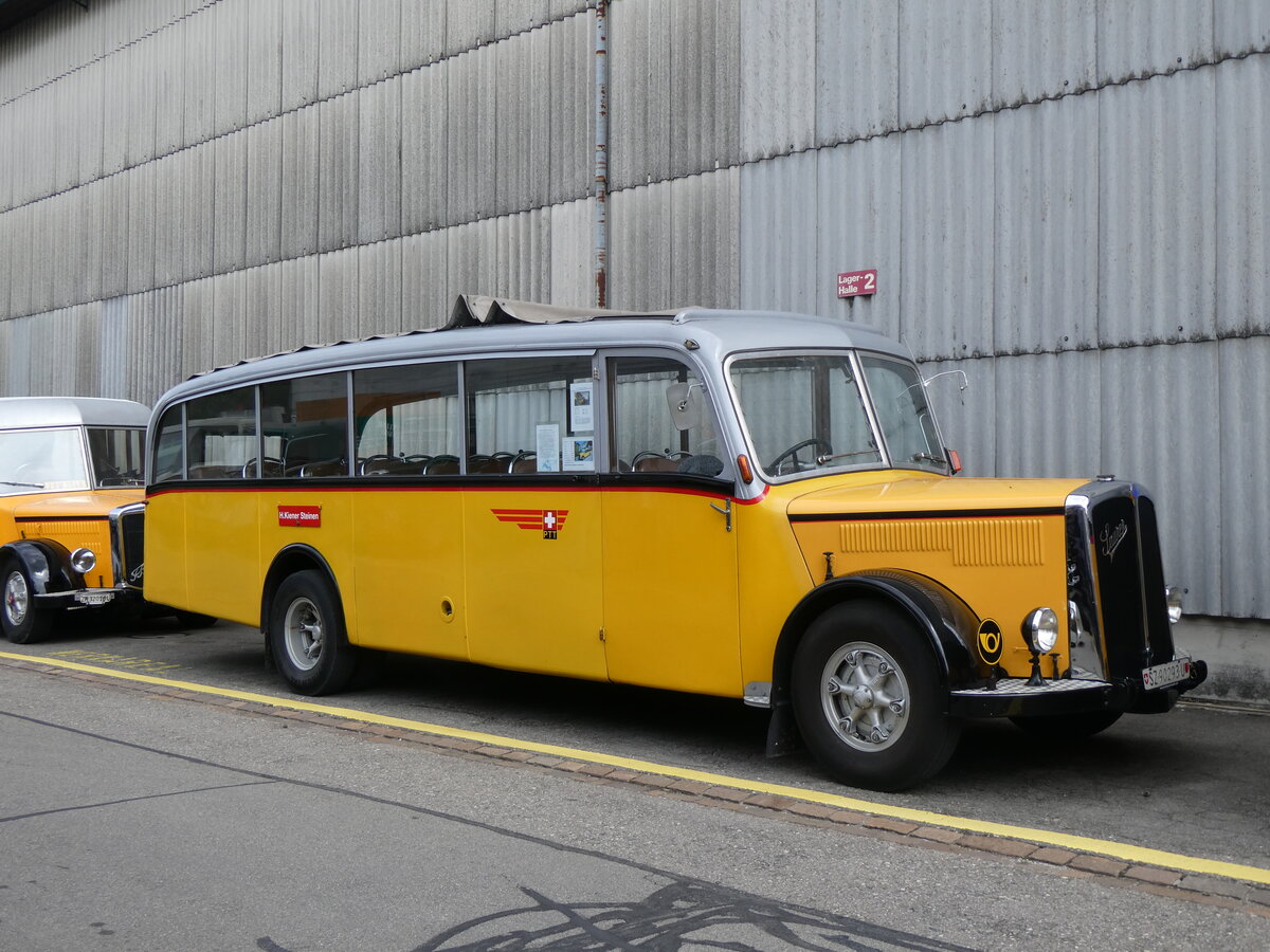 (262'069) - Kiener, Steinen - SZ 90'293 U - Saurer/Eggli (ex Marti, Luzern; ex P23'095; ex P 2147) am 4. Mai 2024 in Attikon, Wegm�ller