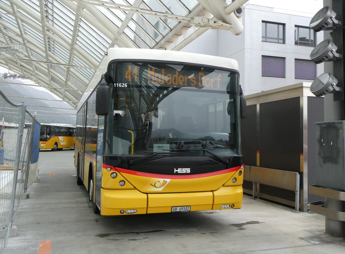 (263'840) - PostAuto Graub�nden - GR 69'102/PID 11'626 - Scania/Hess am 20. Juni 2024 in Chur, Postautostation