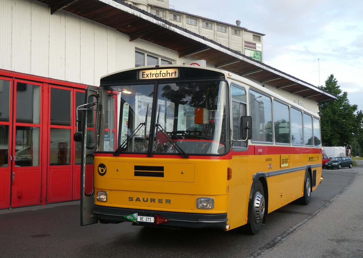 (263'847) - Bachmann, Nieder�nz . Nr. 5/BE 271 - Saurer/T�scher (ex W�thrich, Ursenbach; ex Sch�rch, Gutenburg Nr. 5; ex Engeloch, Riggisberg Nr. 5/PID 3309; ex P 25'668) am 22. Juni 2024 in Burgdorf, Carrosserie Baumann