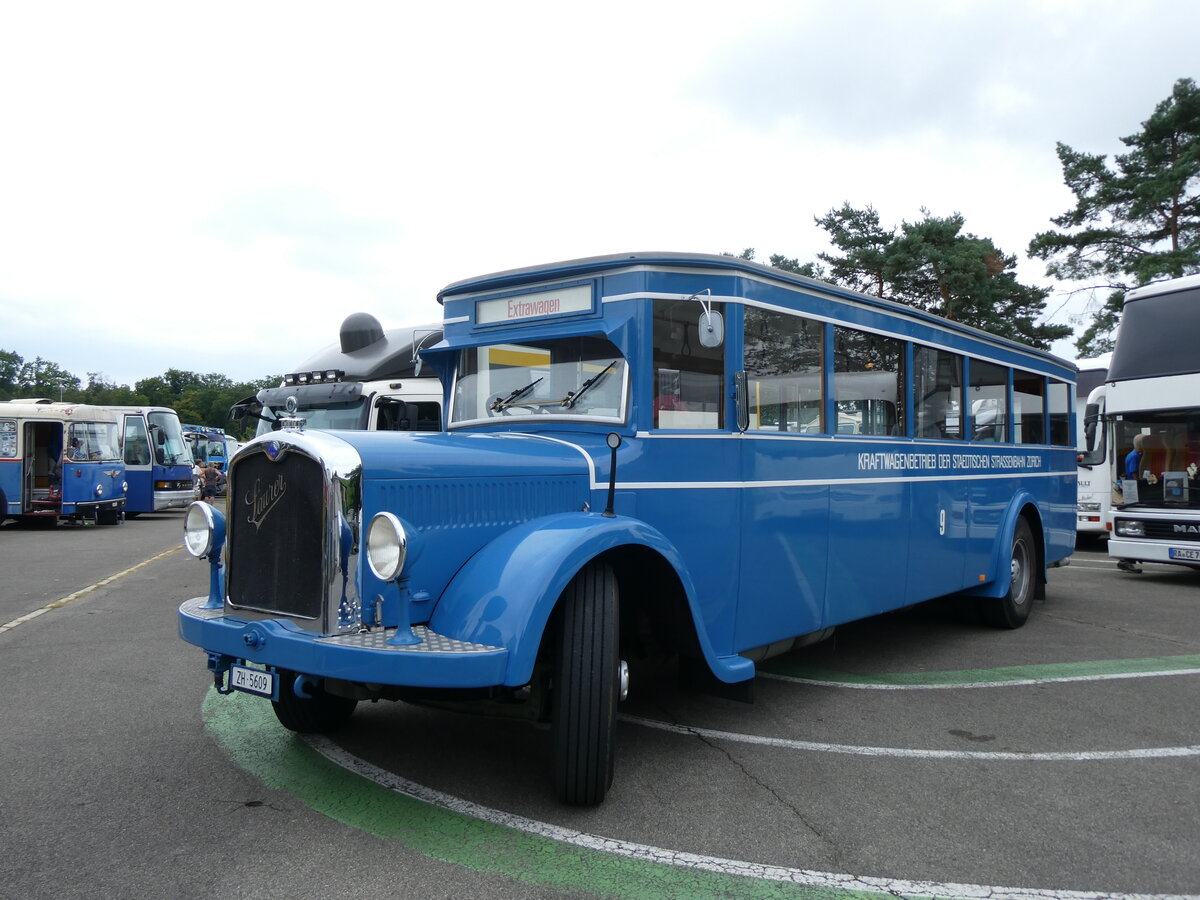 (265'812) - VBZ Z�rich (TMZ) - Nr. 9/ZH 5609 - Saurer/SWS (ex Bamert, Wollerau; ex BBA Aarau Nr. 1; ex VBZ Z�rich Nr. 209; ex VBZ Z�rich Nr. 9) am 17. August 2024 in Neuhausen, Langriet