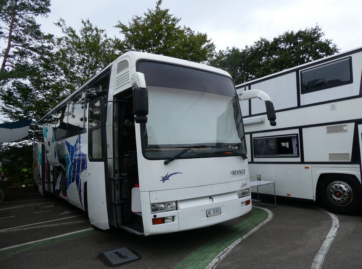 (265'848) - Fromaget, Pal�zieux - VD 30'303 - Renault (ex Pillonel, Lully) am 17. August 2024 in Neuhausen, Langriet