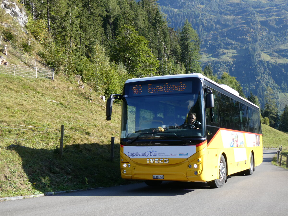 (267'509) - Fl�ck, Brienz - Nr. 24/BE 868'724/PID 11'593 - Iveco am 22. September 2024 in Innertkirchen, Wagenkehr