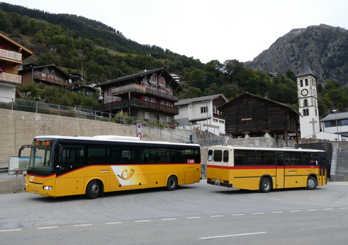 (267'761) - PostAuto Wallis - VS 415'900/PID 10'082 - Irisbus + Oser, B�rchen - VS 93'575 - NAW/Lauber (ex Epiney, Ayer PID 1076) am 6. Oktober 2024 in Mund, Dorf