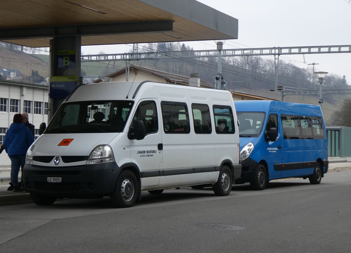 (271'217) - Sch�rli, Ufhusen - LU 90'093 - Renault am 17. Januar 2025 beim Bahnhof Huttwil