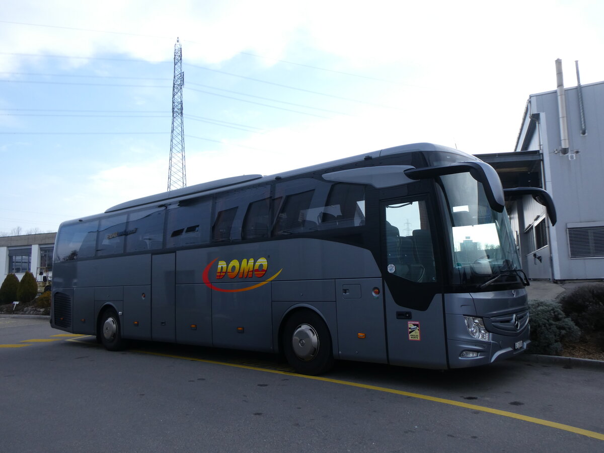 (271'745) - Domo, Glattbrugg - GL 28'700 - Mercedes (ex Haubold, D-Hecklingen) am 8. Februar 2025 in Kerzers, Interbus