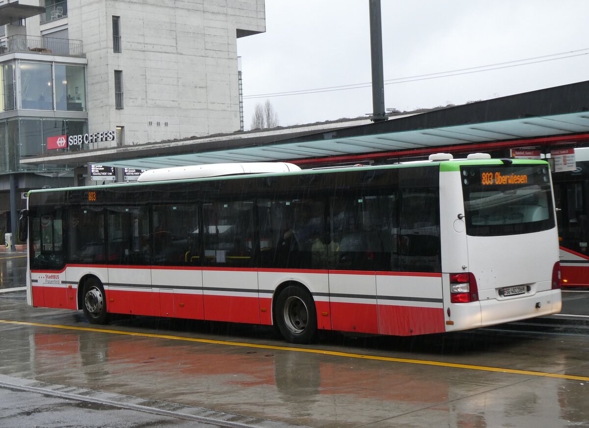 (271'887) - StadtBUS, Frauenfeld - Nr. 910/SG 482'206 - MAN (ex RTB Altst�tten Nr. 910; ex PostBus/A BD 15'357) am 13. Februar 2025 beim Bahnhof Frauenfeld