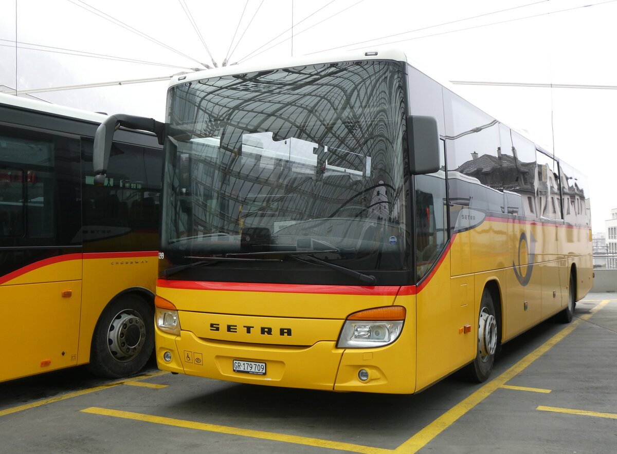 (271'957) - PostAuto Graub�nden - GR 179'709/PID 11'299 - Setra am 14. Februar 2025 in Chur, Postautostation