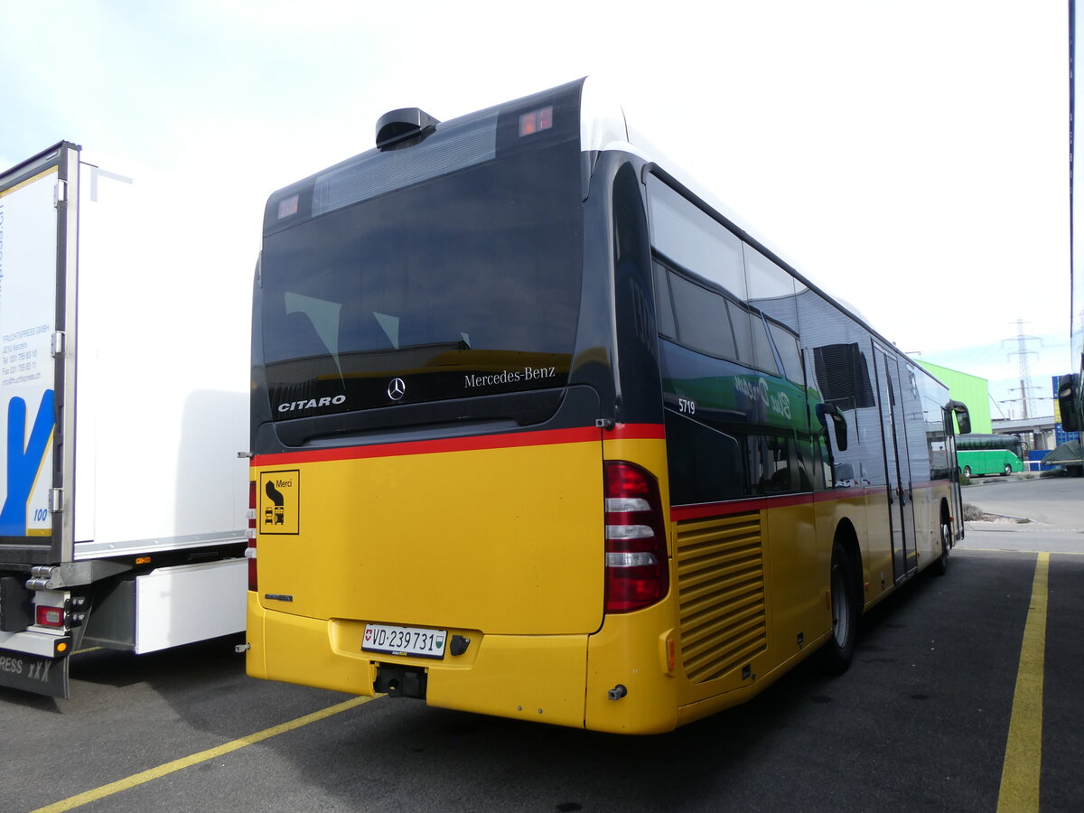 (272'724) - CarPostal Ouest - VD 239'731/PID 5719 - Mercedes (ex Faucherre, Moudon) am 9. M�rz 2025 in Kerzers, Interbus