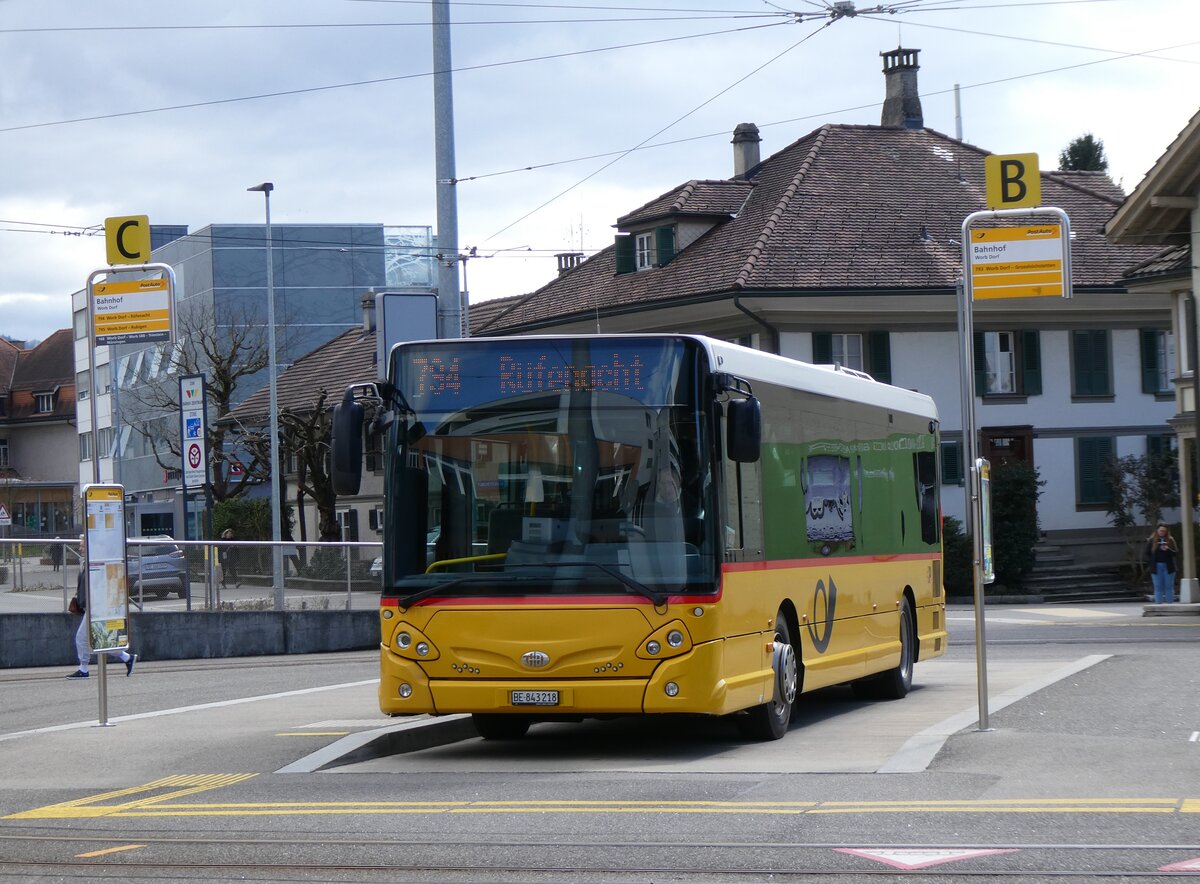 (272'838) - PostAuto Bern - Nr. 218/BE 843'218/PID 10'675 - Heuliez am 13. M�rz 2025 beim Bahnhof Worb Dorf