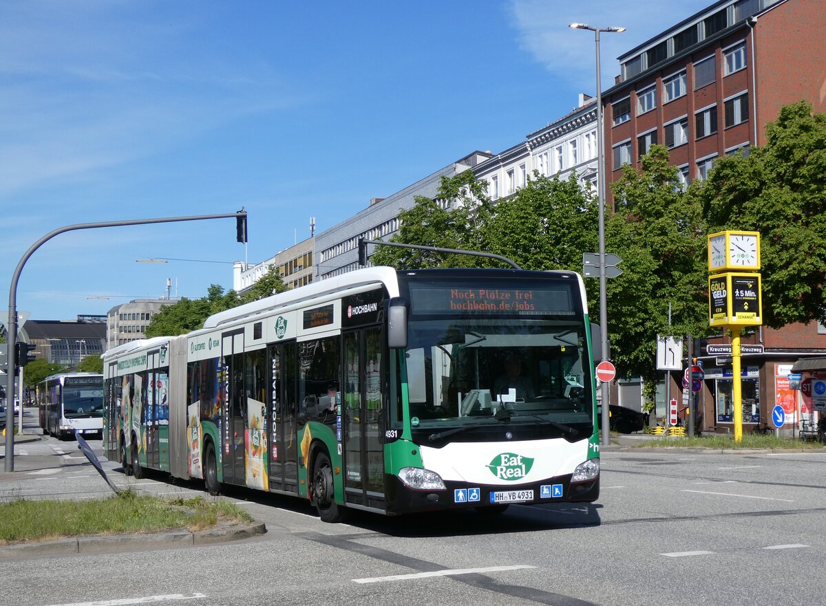 (275'283) - HHA Hamburg - Nr. 4931/HH-YB 4931 - Mercedes am 9. Mai 2025 beim Hauptbahnhof Hamburg