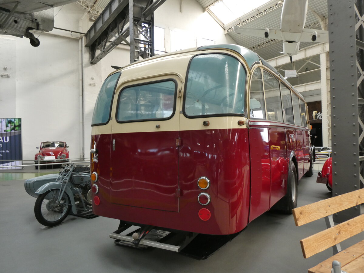 (275'480) - Museum, Sinsheim - Nr. 2 - Saurer/R&J (ex Renndienst-Fahrzeug; ex Sol�r&Fontana, CH-Ilanz) am 12. Mai 2025 in Speyer, Technik-Museum
