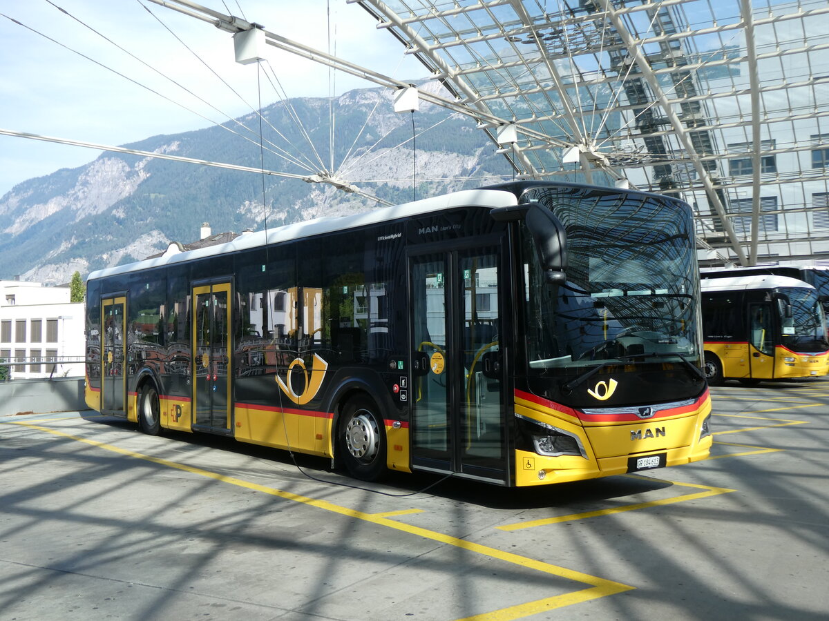 (276'873) - PostAuto Graub�nden - GR 184'613/PID 11'929 - MAN am 18. Juni 2025 in Chur, Postautostation