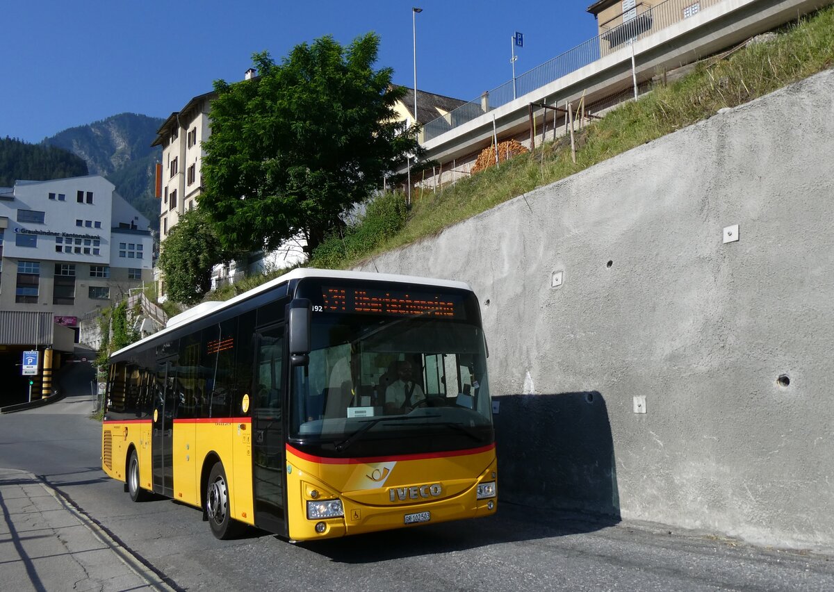 (277'093) - PostAuto Graub�nden - GR 102'503/PID 10'192 - Iveco am 20. Juni 2025 in Thusis, Postautostation