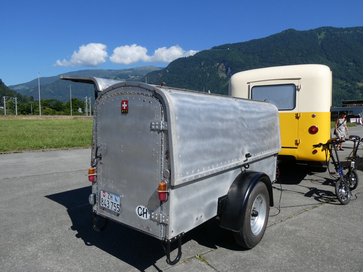 (277'291) - Moser, Sch�nenberg - ZH 843'755 - ??? Gep�ckanh�nger am 28. Juni 2025 in Interlaken, Flugplatz
