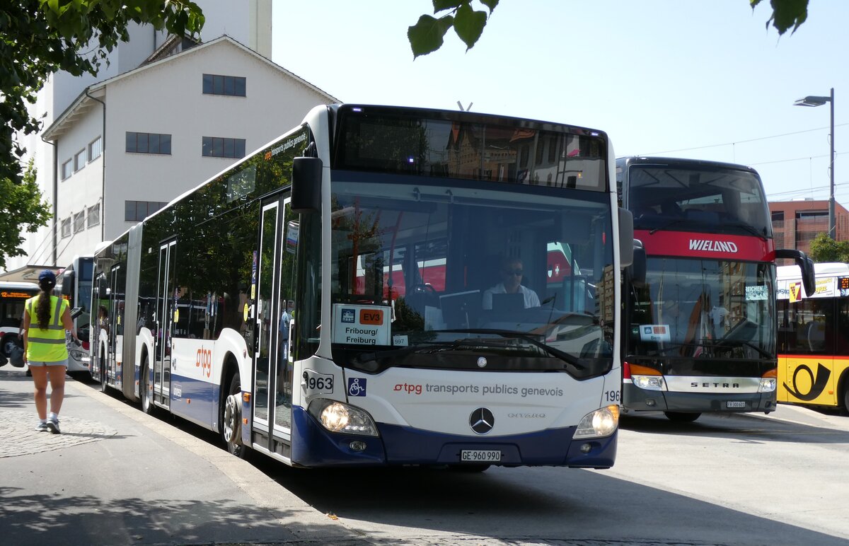 (278'899) - Globe-Limo, Le Lignon - Nr. 1963/GE 960'990 - Mercedes am 15. August 2025 beim Bahnhof D�dingen