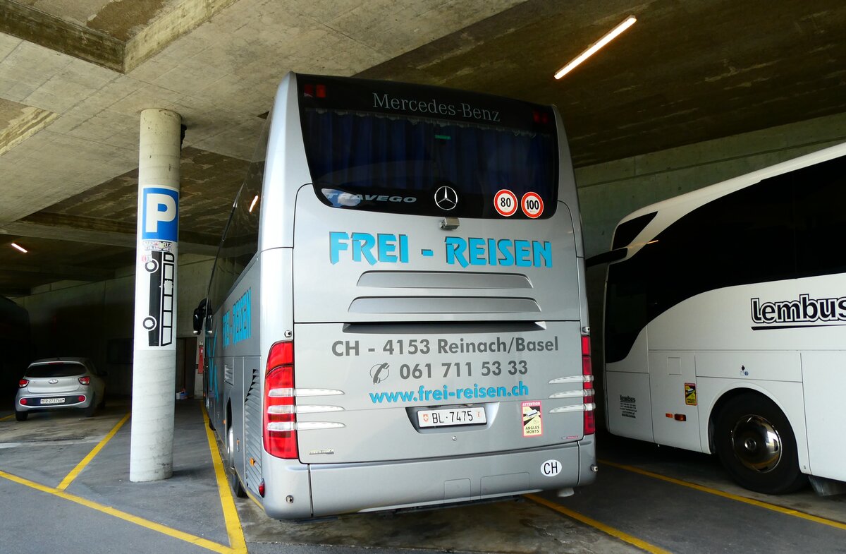 (279'181) - Frei, Reinach - BL 7475 - Mercedes am 17. August 2025 in Avry-devant-Pont, Autobahnrastst�tte