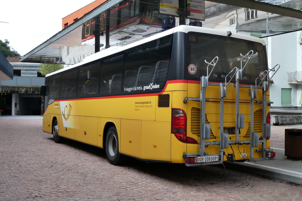(280'306) - TpM, Mesocco - Nr. 8/GR 108'008/PID 10'045 - Setra am 13. September 2025 beim Bahnhof Bellinzona
