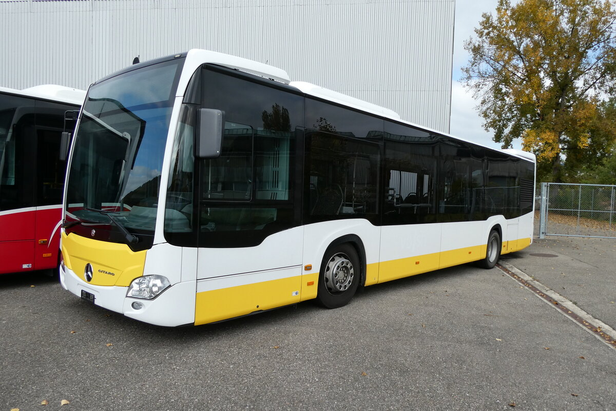 (281'191) - VBSH Schaffhausen - Nr. 37 - Mercedes (ex Nr. 25) am 10. Oktober 2025 in Winterthur, Daimler Buses