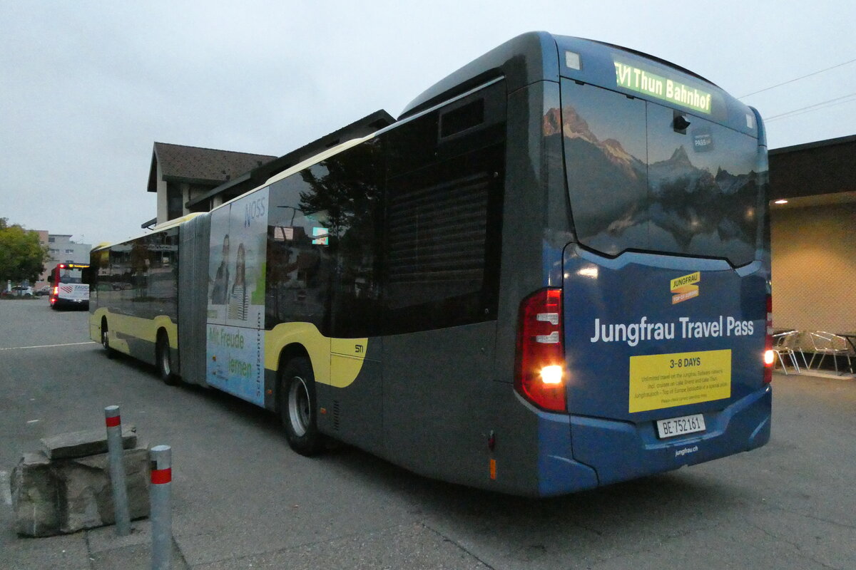 (281'310) - STI Thun - Nr. 161/BE 752'161 - Mercedes am 12. Oktober 2025 beim Bahnhof Konolfingen