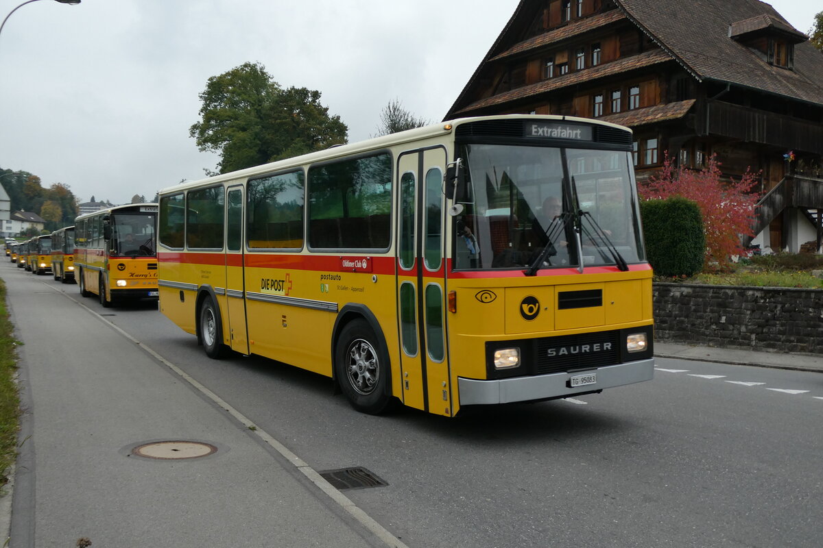 (281'395) - Oldtimer Club Saurer, Arbon - TG 95'083 - Saurer/T�scher (ex Schwizer, Goldach Nr. 2) am 12. Oktober 2025 in Hellb�hl, Luzernstrasse