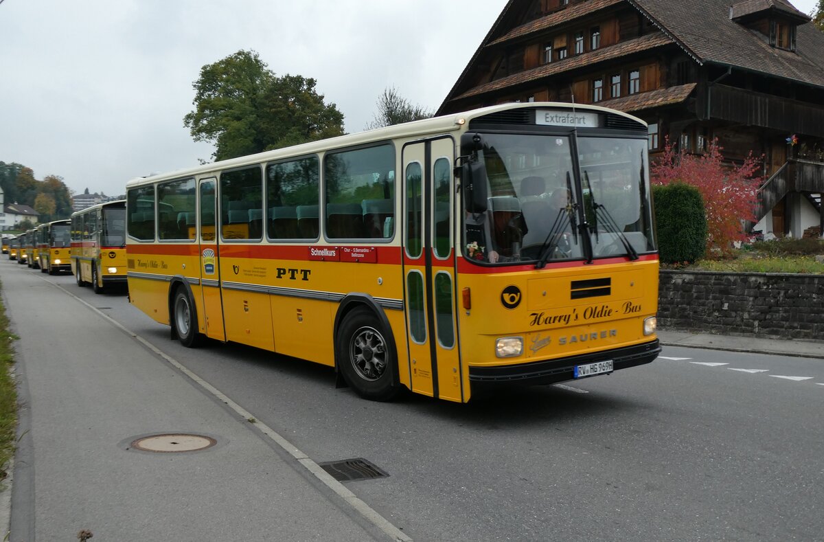 (281'396) - Aus Deutschland: Gmeinder, Schlier - RV-HG 969H - Saurer/R&J (ex M�ller, CH-Uttigen; ex Stocker, CH-Ottikon; ex Eberle, CH-Wittenbach; ex Richter, CH-Ossingen; ex P 25'350) am 12. Oktober 2025 in Hellb�hl, Luzernstrasse
