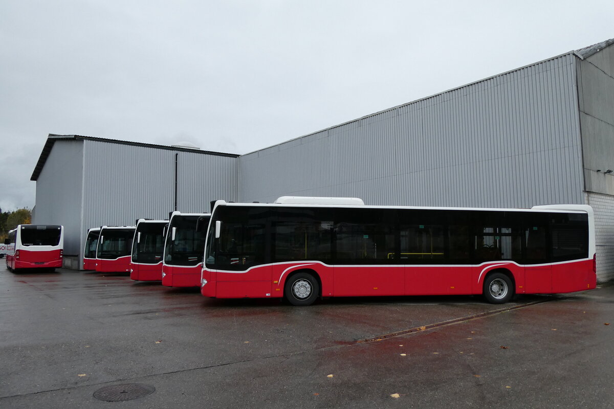 (281'810) - PostAuto Ostschweiz - PID 12'318 - Mercedes (ex PostAuto Bern; ex Wiener Linien, A-Wien Nr. 8158) am 25. Oktober 2025 in Winterthur, Daimler Buses