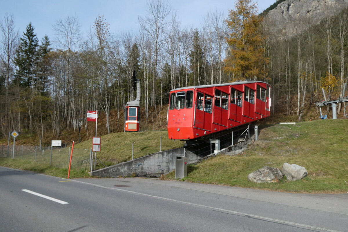 (281'940) - AFA-Haltestelle am 31. Oktober 2025 in Kandersteg, Museum