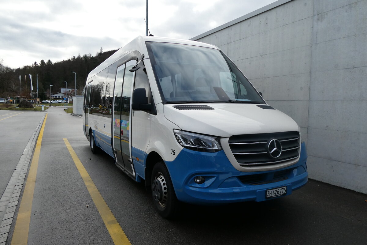 (282'641) - AZZK Zollikon - Nr. 75/ZH 426'775 - Mercedes am 29. November 2025 in Winterthur, Daimler Buses