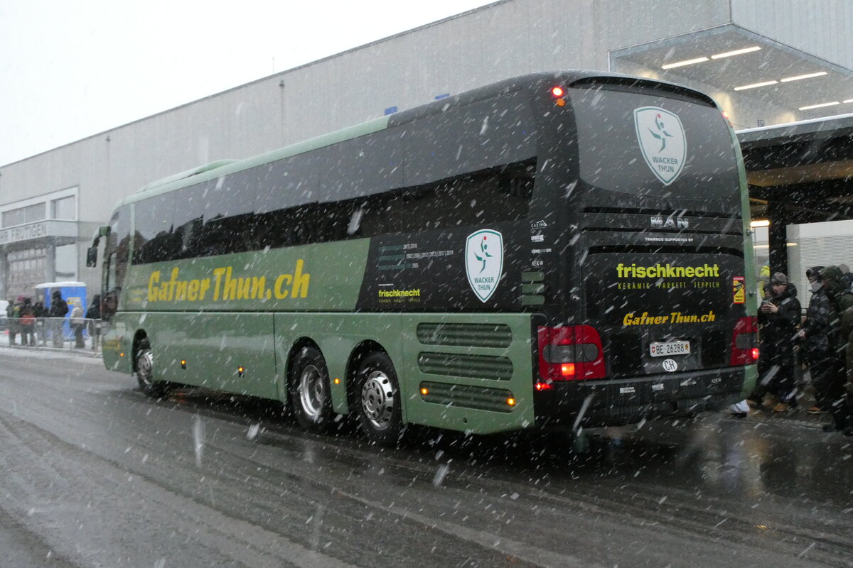 (283'814) - Gafner, Gwatt - BE 26'288 - MAN (ex PostAuto Bern PID 10'654) am 10. Januar 2026 beim Bahnhof Frutigen