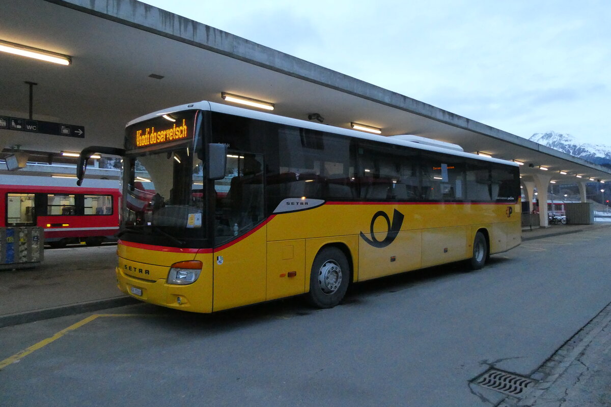 (284'843) - Terretaz, Zernez - GR 75'003/PID 11'204 - Setra (ex GR 178'309) am 14. Februar 2026 beim Bahnhof Zernez