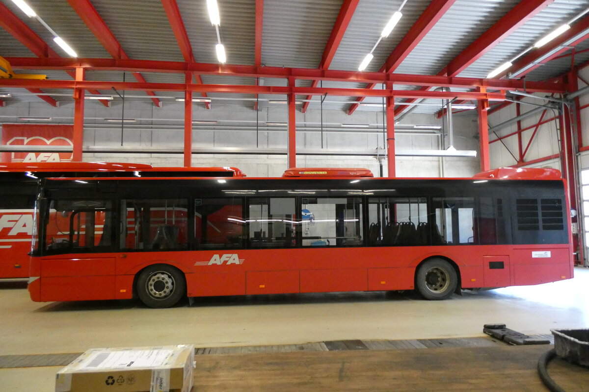 (285'071) - AFA Adelboden - Nr. 491/BE 549'198 - Solaris (ex Nr. 91) am 24. Februar 2026 in Frutigen, Garage