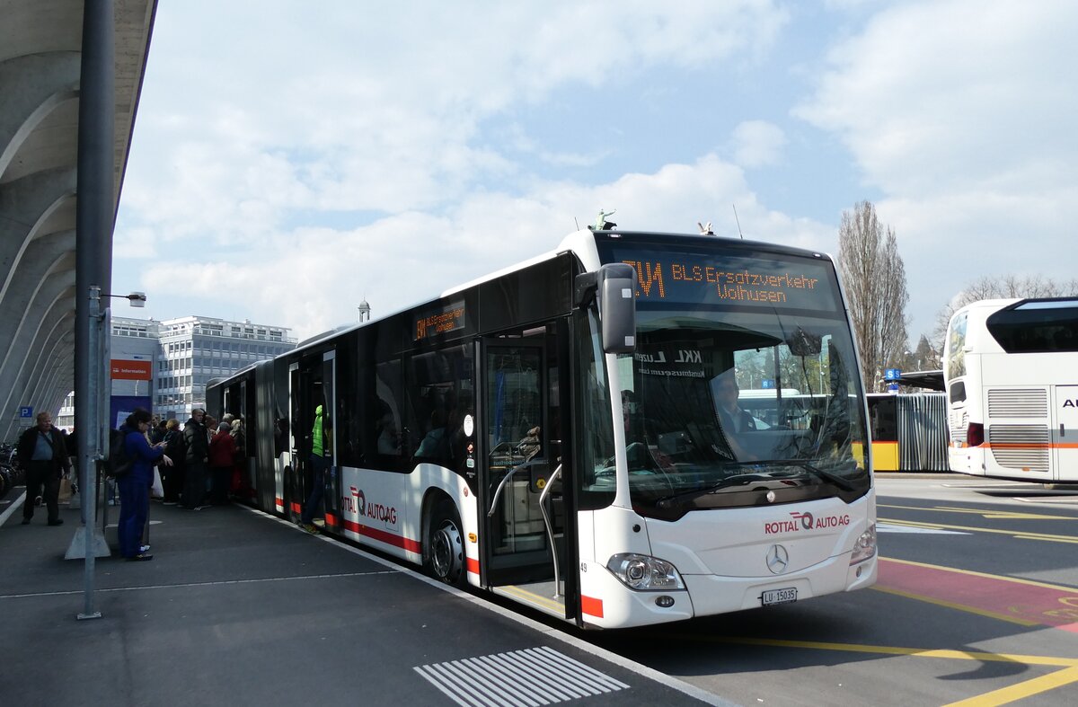 (285'694) - ARAG Ruswil - Nr. 49/LU 15'035 - Mercedes am 23. M�rz 2026 beim Bahnhof Luzern