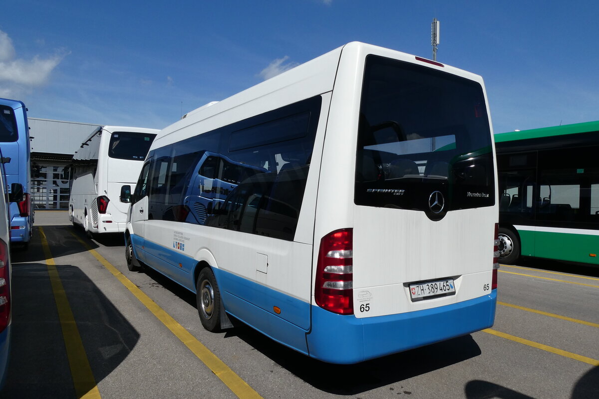 (285'982) - AZZK Zollikon - Nr. 65/ZH 389'465 - Mercedes am 6. April 2026 in Winterthur, Daimler Buses