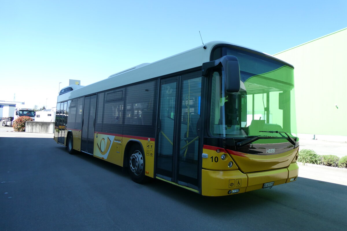 (286'417) - PostAuto Ben - Nr. 10/BE 673'731/PID 5500 - Hess (ex Klopfstein, Lauben Nr. 10) am 25. April 2026 in Kerzers, Interbus